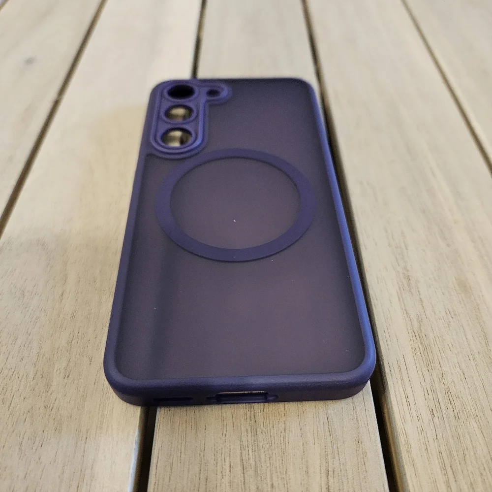 CANSHN magnetic case in Deep Purple for a Samsung S23. (NIB)
